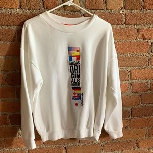 Adidas Originals World Flag Sweatshirt. Size UK 8